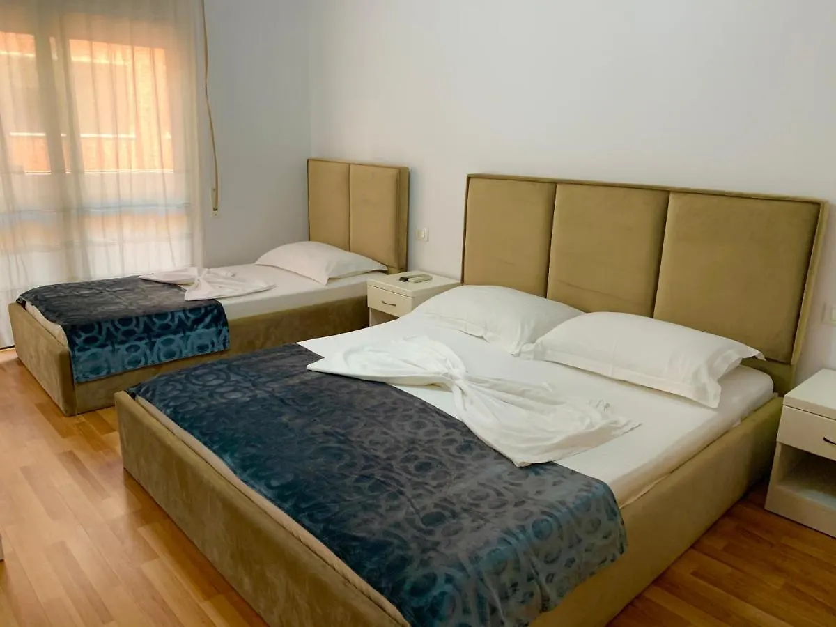 Rooms Dionis Тирана