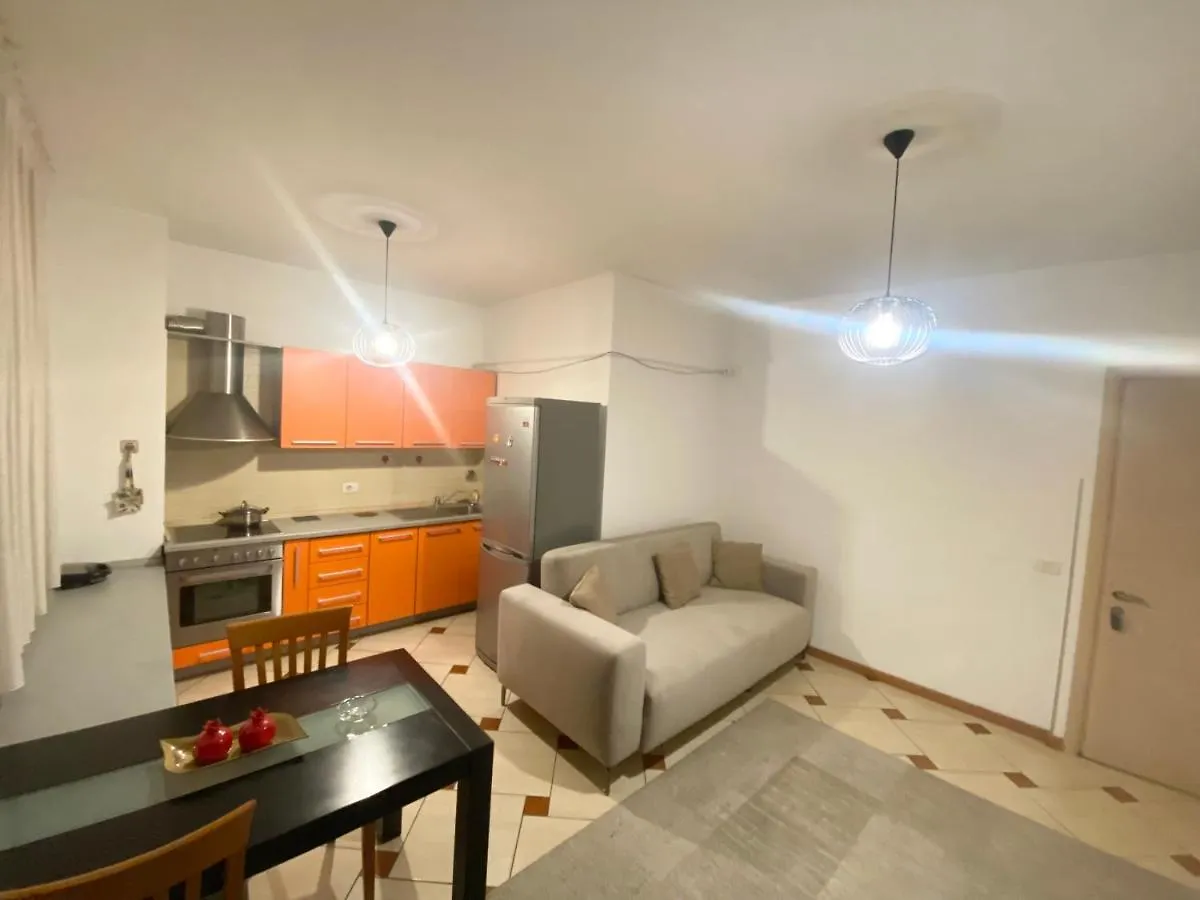 Rooms Dionis Тирана 2*,  Албания