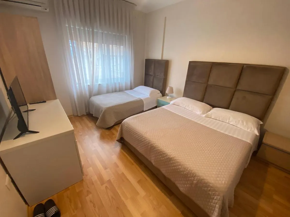 Rooms Dionis Тирана Гостевой дом