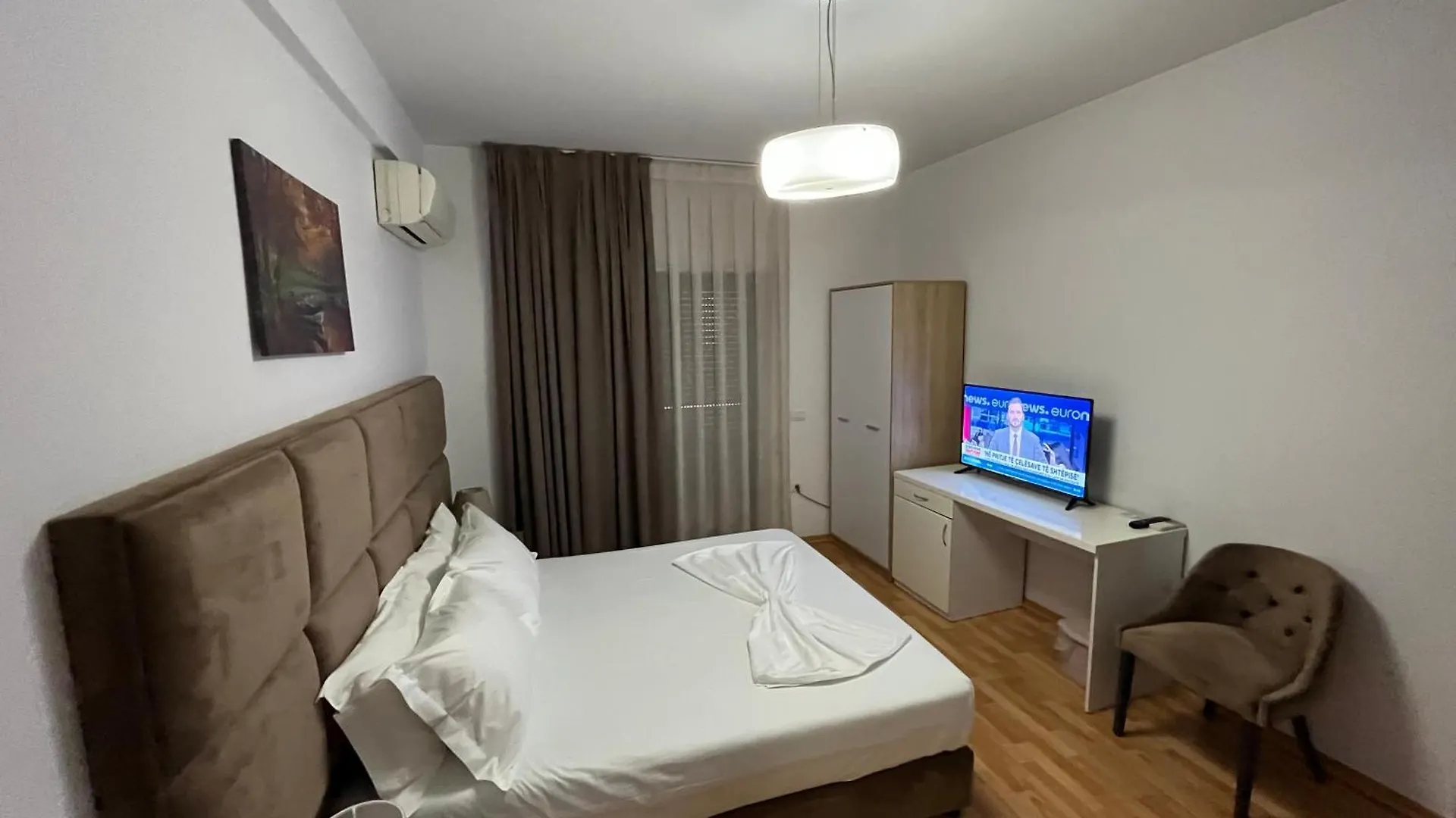 Rooms Dionis Тирана Гостевой дом